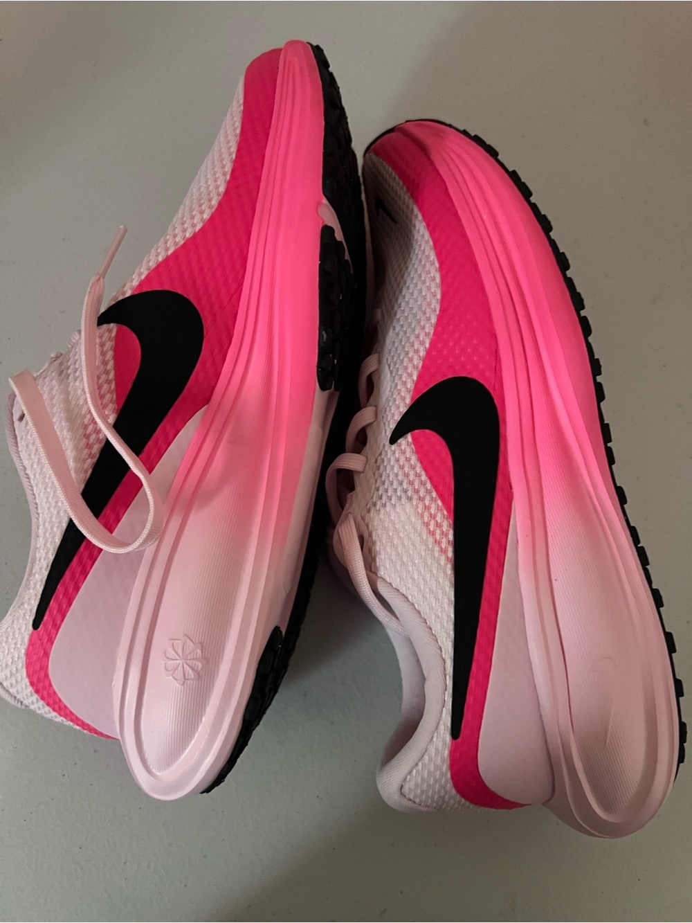 Nike Women's Revolution 8 Road Pink Running Shoes size 7.5